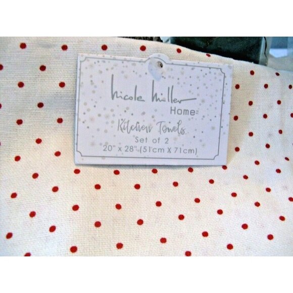 New Nicole Miller Pickup Truck & Hearts Valentine Kitchen Hand Towels Set of 2 - Picture 3 of 6